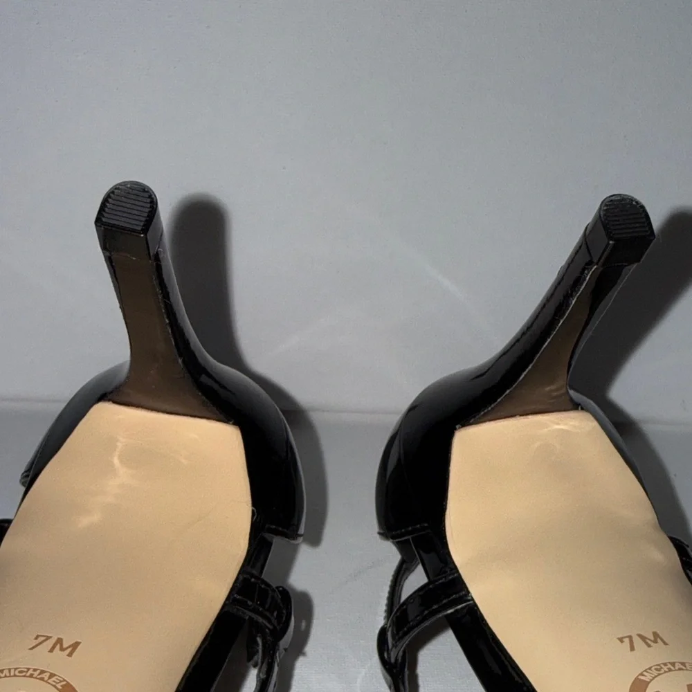 Michael Kors Black Patent Heels size 7 - Picture 11 of 16